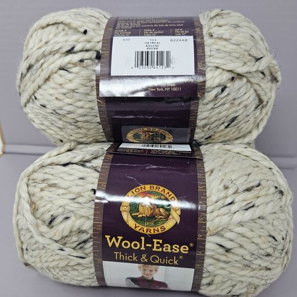 Wool Ease Thick & Quick Lion Brand 3 Skeins Oatmeal YWE - Picture 1 of 5